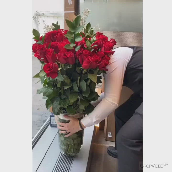100 Long Stem Roses with vase Lavish By Layla