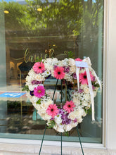 Load image into Gallery viewer, 18 inch heart
