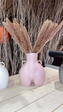 Load image into Gallery viewer, Body Vase
