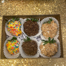 Load image into Gallery viewer, Cereal strawberries
