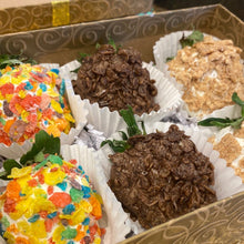 Load image into Gallery viewer, Cereal strawberries
