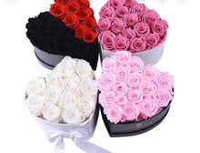 Load image into Gallery viewer, Medium Heart Shaped Lavish Flower Box
