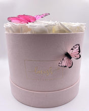 Load image into Gallery viewer, Medium Mariposa Flowers in white
