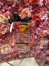 Load image into Gallery viewer, Single acrylic Preserved Rose Box

